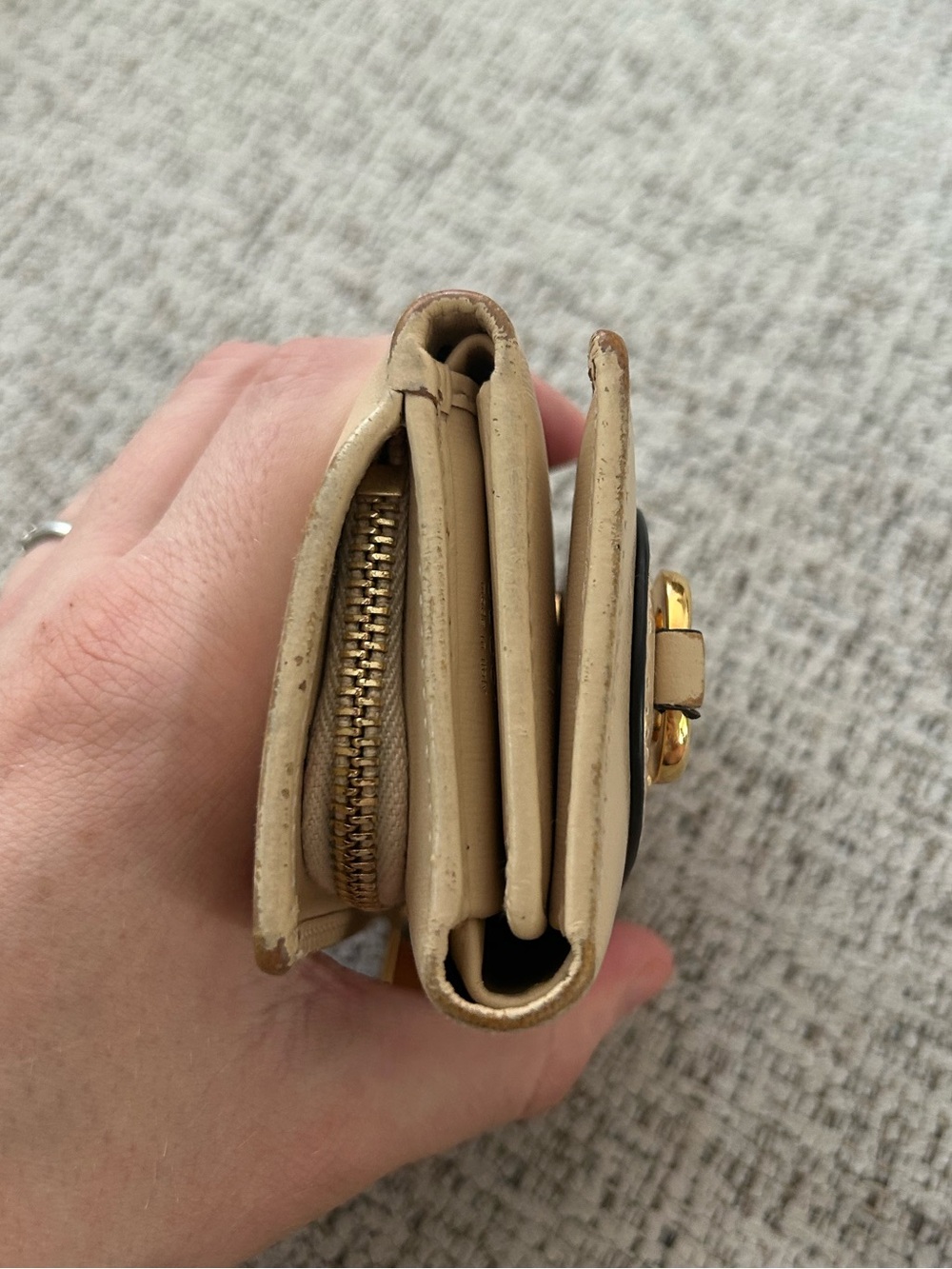 Authentic Gucci Horsebit Wallet - Picture 5 of 12